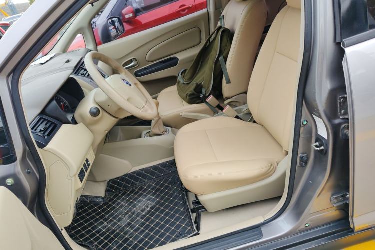 Used Venucia D50 2014 1.6L Manual Splendid Edition