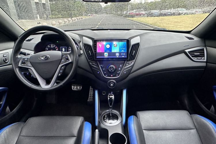 Used Hyundai Veloster 2015 1.6T Automatic Prestige Edition