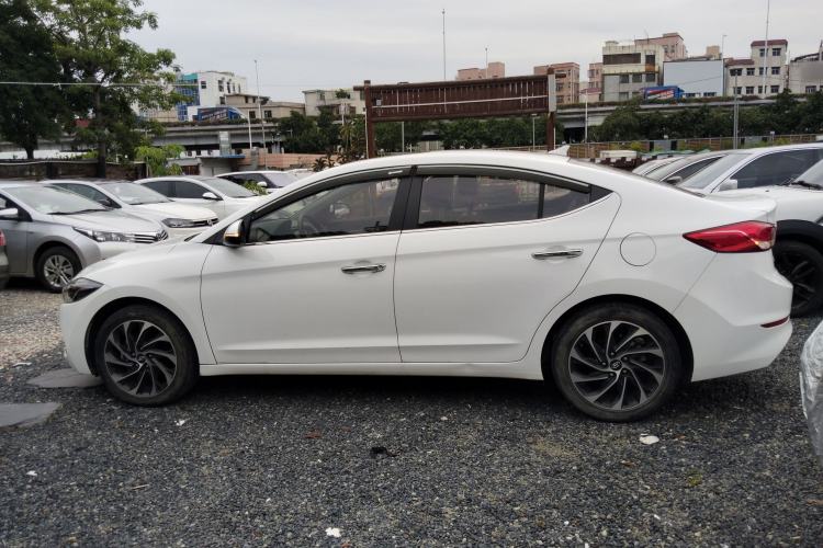 Used Hyundai Elantra (6th Generation / Lingdong) 2020 1.5L CVT Smart & Stylish – Elite Version Exterior 3