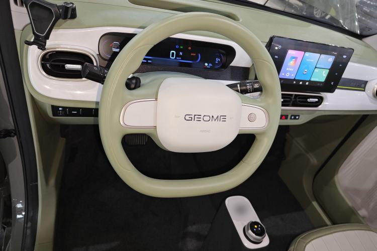 Used Geely Galaxy Panda 2025 210km Panda Rider
