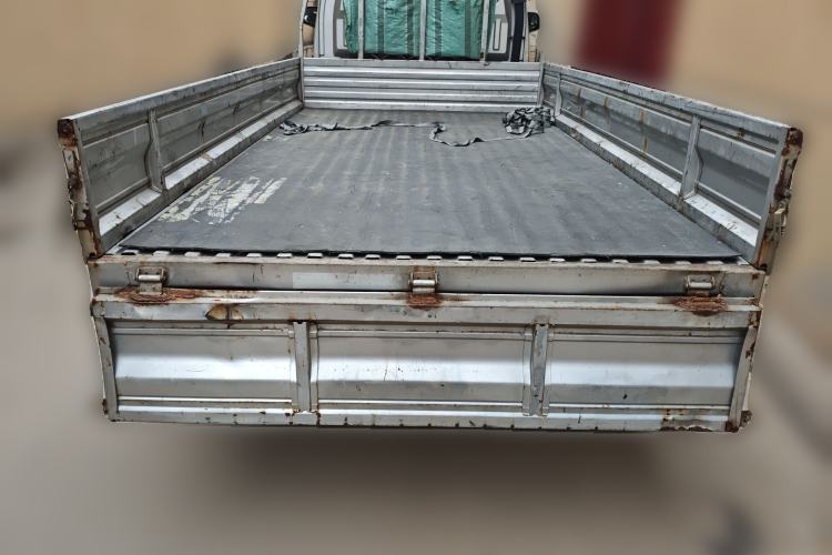 Used Dongfeng Xiaokang C31  Trunk