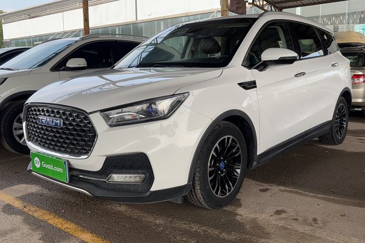 Used TRAUM S70 2018 1.5T Automatic Luxury Sporty 7-Seater