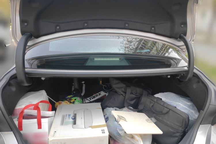 Used Toyota Avalon 2019 2.0L Luxury Edition China VI Standard Trunk