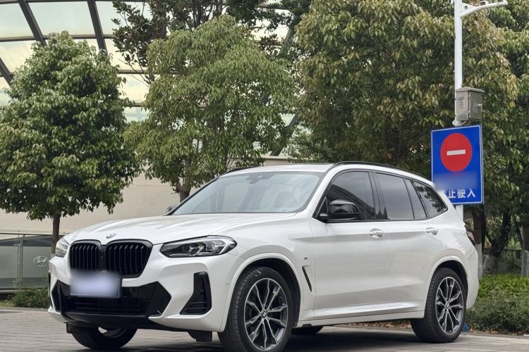 Used BMW X3 2023 xDrive30i Leading Model M Night Edition Package Exterior 4