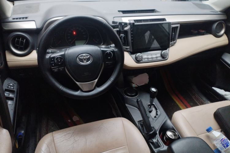 Used Toyota RAV4 2013 2.0L CVT Four-Wheel Drive Fashion Edition
