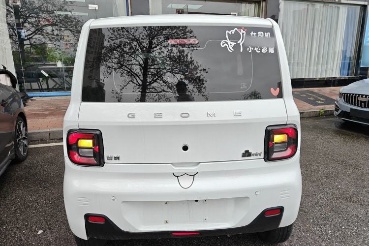 Used Geely Galaxy Panda 2023 Panda Mini 200km Endurance Bear Rear