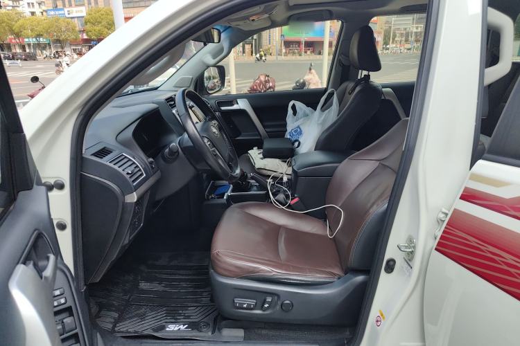 Used Toyota Prado 2019 3.5L Automatic TX-L Deluxe Edition with Rear-Mounted Spare Tire