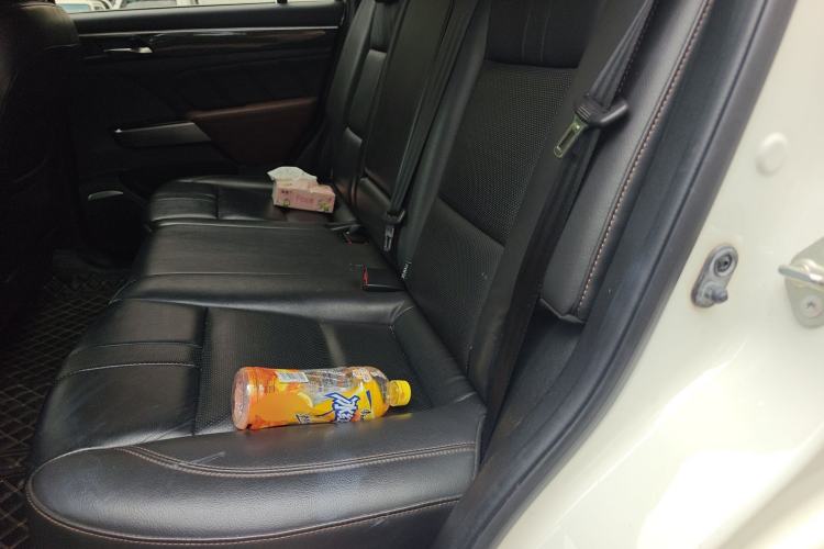 Used GAC Trumpchi GS7 2017 280T Two-Wheel Drive Luxury Model