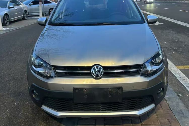 Used Volkswagen Polo 2014 1.6L Cross Polo Automatic

