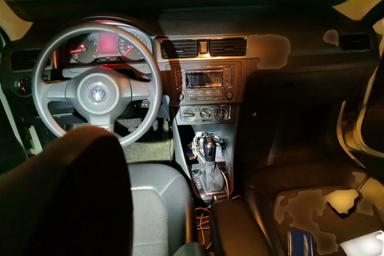 Used Volkswagen Santana 2015 1.6L Automatic Comfort Edition Center Console