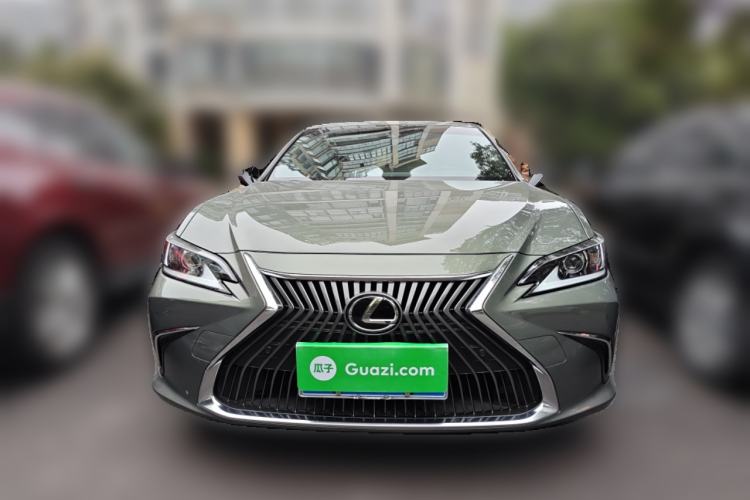 Used Lexus ES 2020 200 Excellence Edition