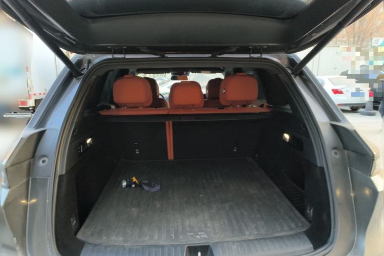 Used Li Auto L6 2024 Pro Model
