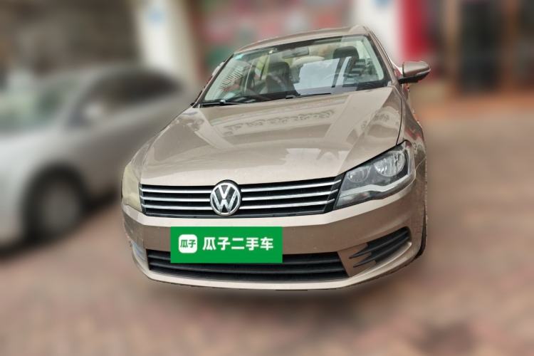 Used Volkswagen Bora 2013 1.6L Automatic Fashion Model Front