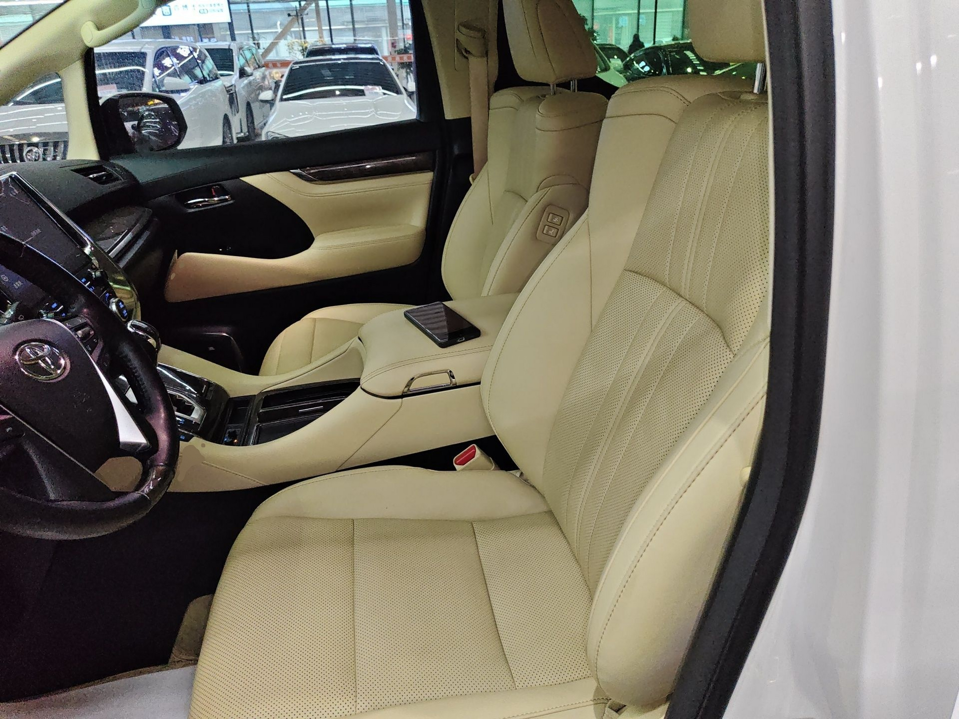 Interior delantero