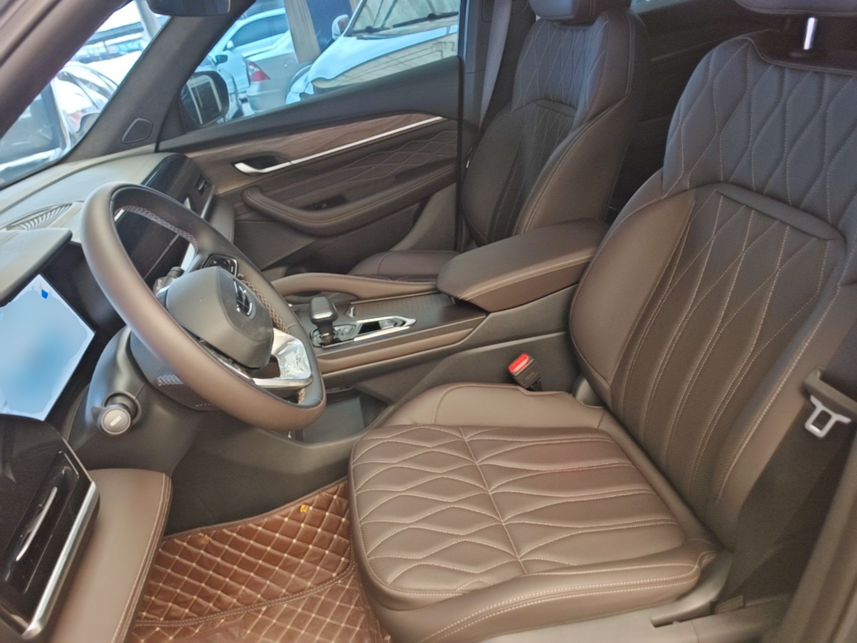 Geely Auto Monjaro L 2025 2.0TD Automatic Xingyun Version — снимка 17