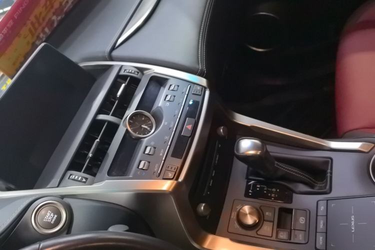 Used Lexus NX 2018 200 All-Wheel Drive Fēngshàng Version China V Standard