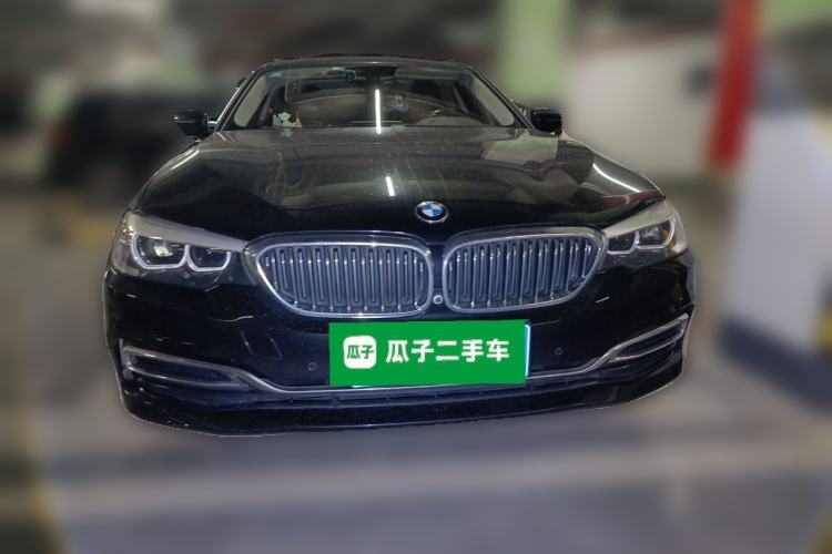 Used BMW 5 Series 2019 Facelifted 530Li Leading Edition Luxury Package
