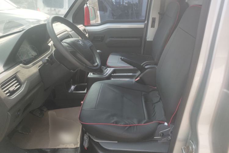 Used Wuling Rongguang New Truck 2023 1.5L Single-Row Base Version LAR