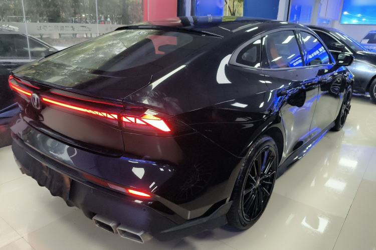 Used CHANGAN UNI-V 2024 1.5T Prestige Sport Edition
