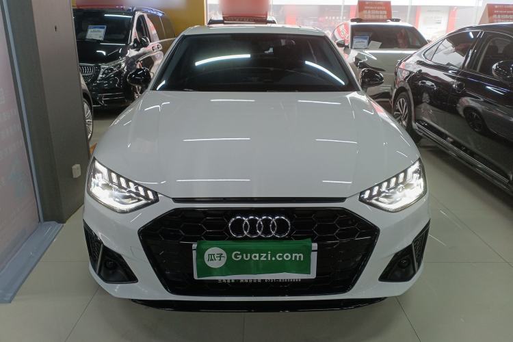 Used Audi A4L 2022 40 TFSI Luxury Dynamic Model