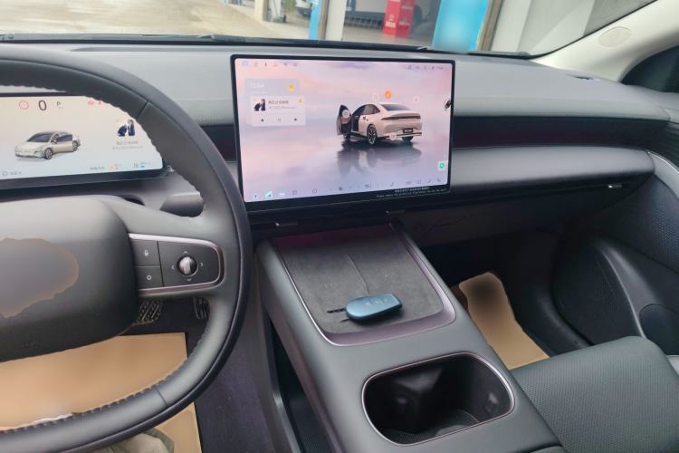 Used Nissan N6 2026 Model 180 Max Center Console