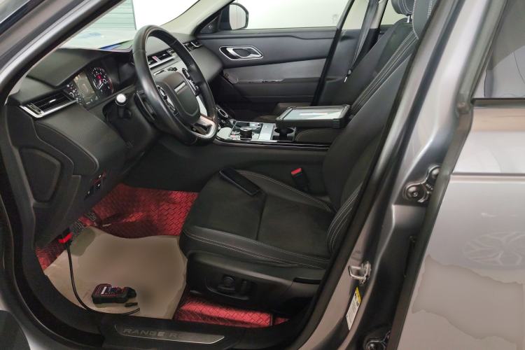 Used Land Rover Range Rover Velar 2019 250 PS
