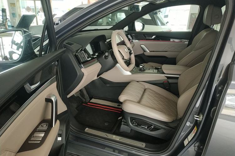 Used BYD Tang New Energy 2025 Intelligent Driving Version DM-i 115KM Flagship Edition Driver Seat