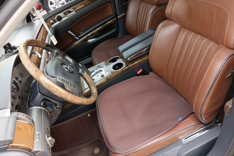 Used Volkswagen Phaeton 2012 4.2L Luxury Custom Edition Left Front Seat