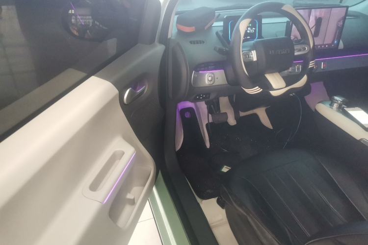 Used CHANGAN NEVO Lumin 2024 205km Launch Edition
