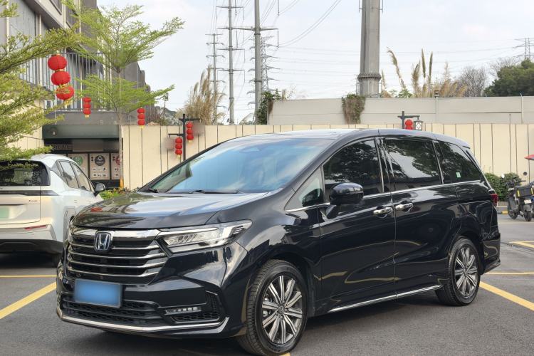 Used Honda Odyssey 2024 2.0L eHEV Sharp & Smart Edition