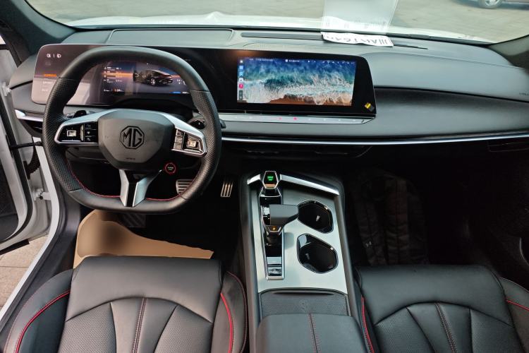 Used MG 7 2023 2.0T Automatic Hunter Luxury Edition