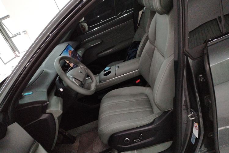 Used Deepal S07 2024 215Max Qiankun Intelligent Driving ADS SE Range-Extended Version Left Front Seat