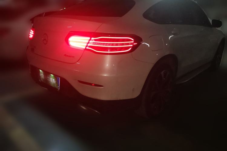 Used Mercedes-Benz GLC Coupe 2018 GLC 260 4MATIC Coupe SUV Rear Right 45 Deg