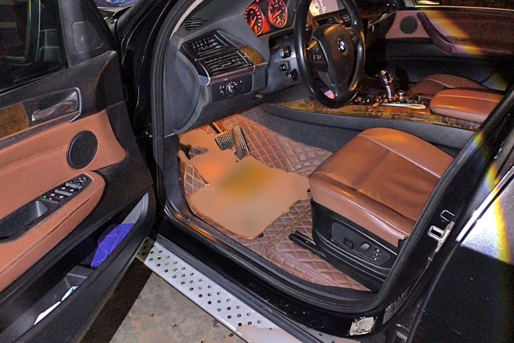 Used BMW X5 2011 xDrive35i Leading Model