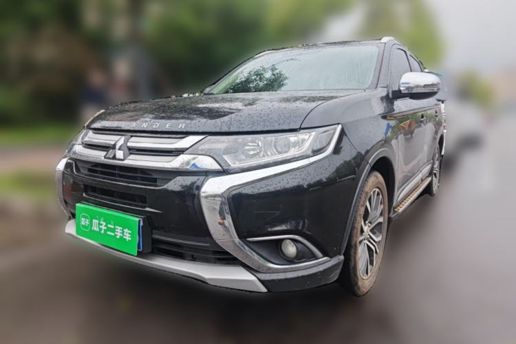 Used Mitsubishi Outlander 2018 2.0L Two-Wheel Drive Glory Edition 5 Seats