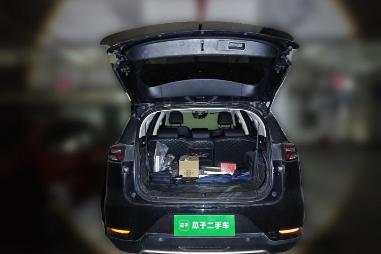 Used BYD Tang 2018 2.0T Automatic SmartConnect Luxury 7-Seater China V Emission Standard
