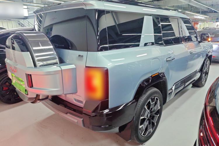 Used Formula Leopard 8 2025 Smart & Brave Flagship Edition 7 Seats Rear Right 45 Deg