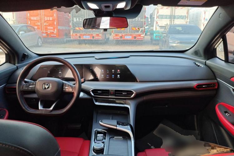 Used Changan UNI-T 2020 1.5T Prestige Version
