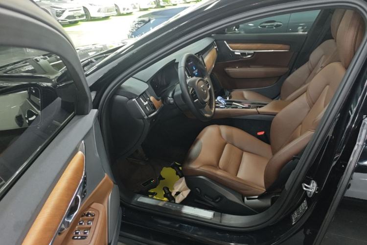 Used Volvo S90 2024 B5 Zhiyi Luxury Edition Driver Seat