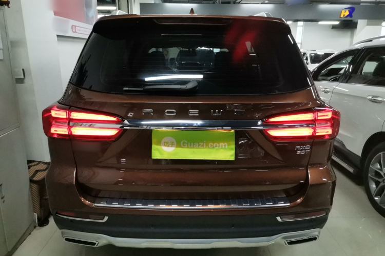 Used Roewe RX8 2018 30T Smart Connectivity Two-Wheel Drive Flagship Edition
