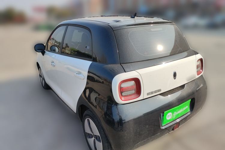 Used ORA Black Cat 2021 301 km Basic Version
