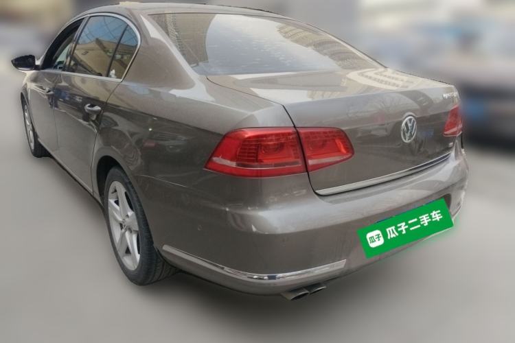 Used Volkswagen Magotan 2015 2.0 TSI Prestige Model Rear Left 45 Deg