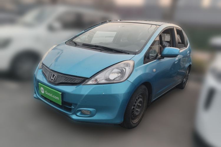 Used Honda Fit 2011 1.3L manual Comfort version