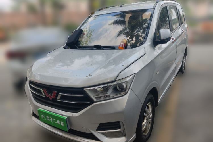 Used Wuling Hongguang 2019 1.5L S Comfort Edition China VI LAR