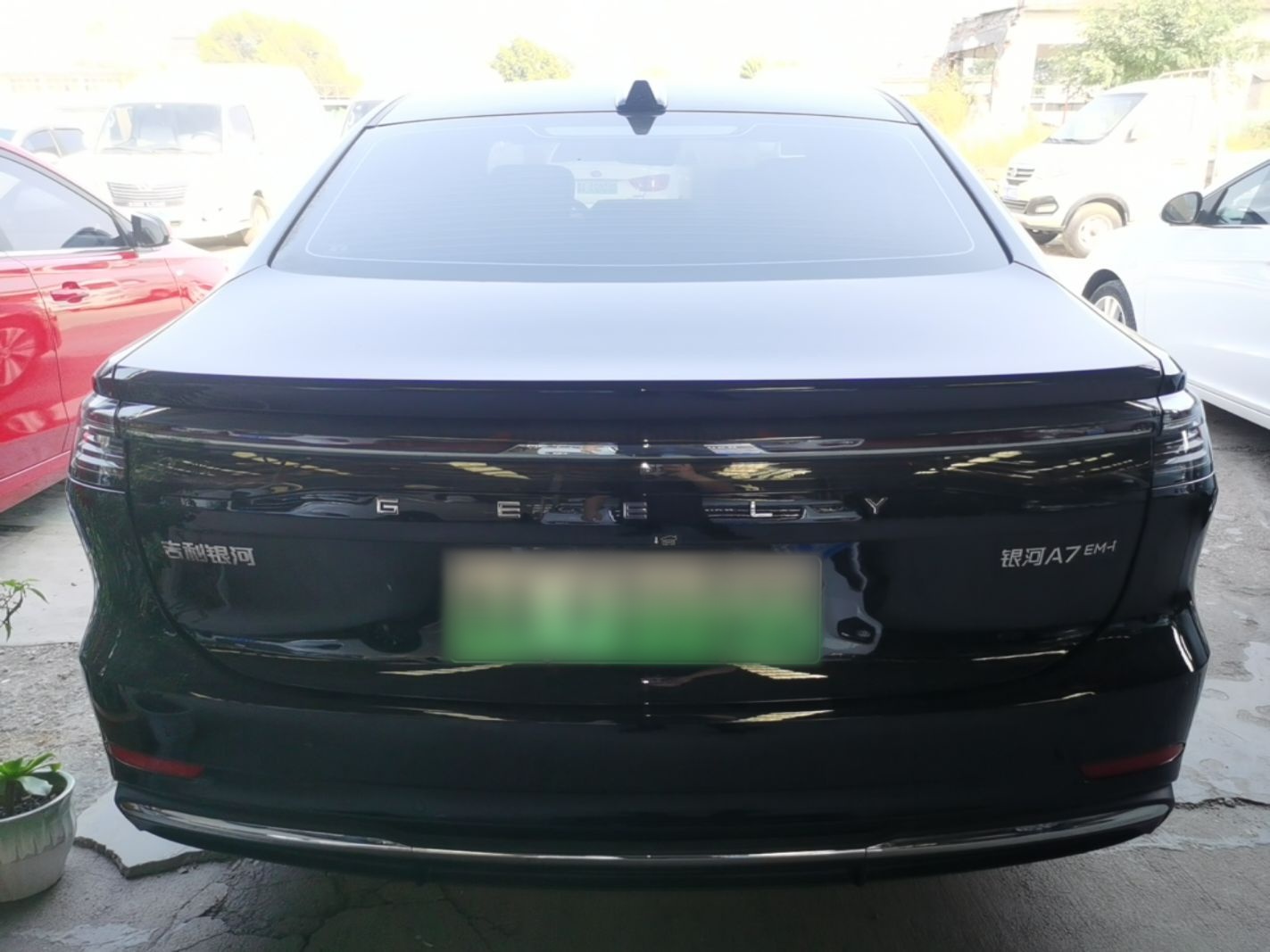 Geely Galaxy A7 2025 Model EM-i 150km Exploration+ Edition — снимка 5