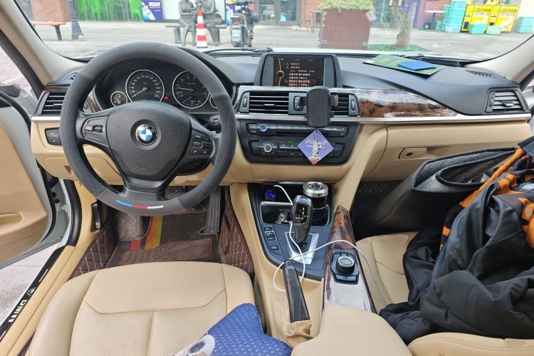 Used BMW 3 Series 2013 320i Sport Edition
