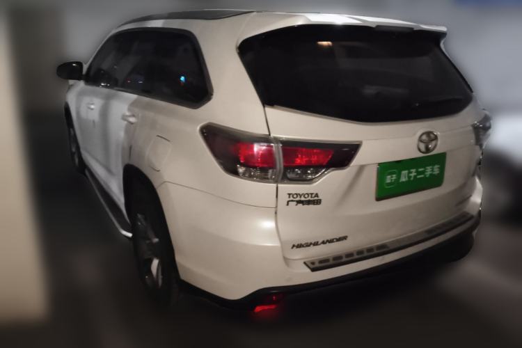 Used Toyota Highlander 2015 2.0T Four-Wheel Drive Luxury Edition 7-Seater Rear Left 45 Deg