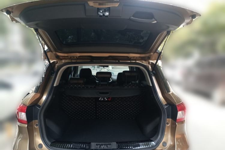 Used GAC Trumpchi GS4 2017 235T Manual Two-Wheel Drive Luxury Edition