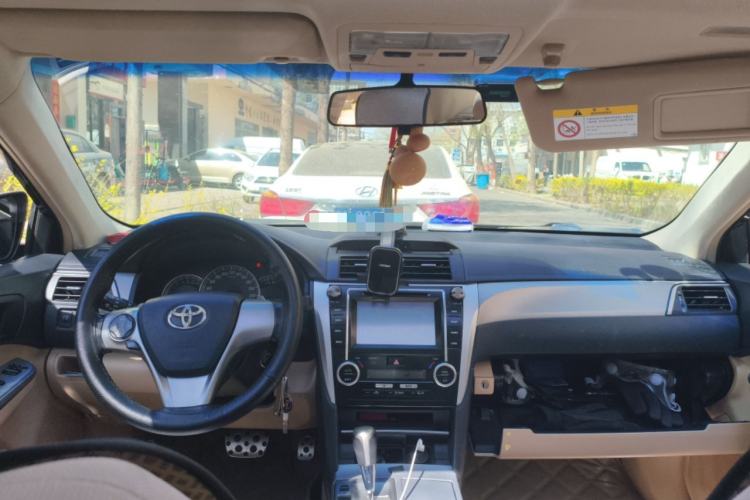 Used Toyota Camry 2012 Junrui 2.0S Radiant Edition Center Console