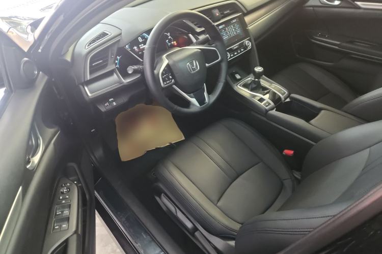 Used Honda Civic 2016 220TURBO Manual Luxury Edition Driver Seat